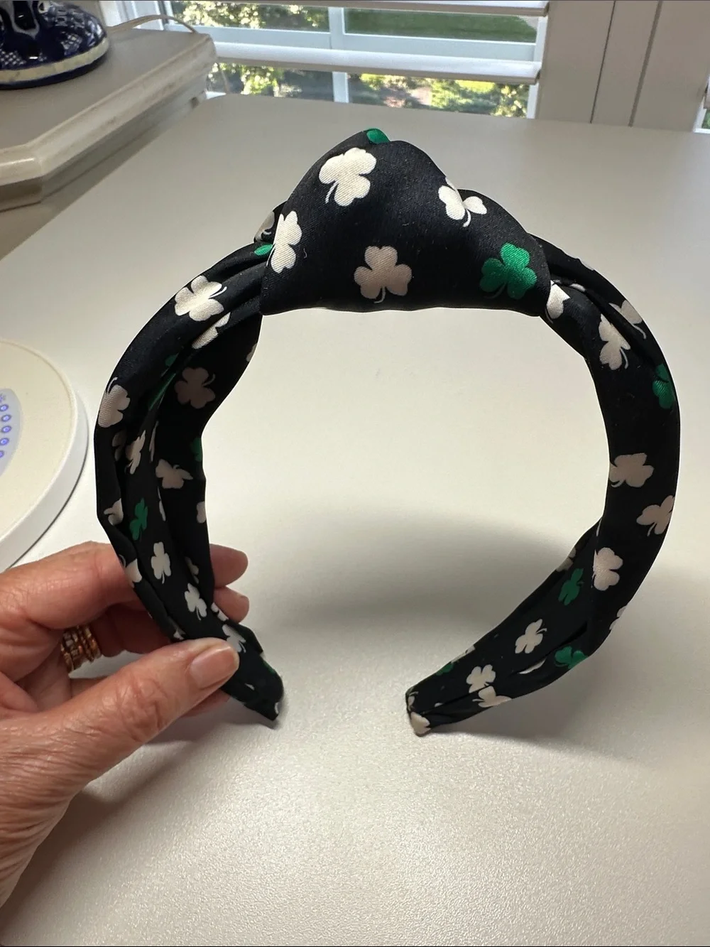 Loft Navy Blue Knot Headband with White & Green Clover Print
